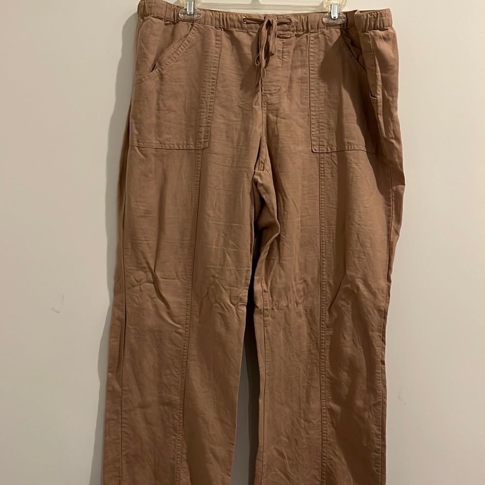 Women’s linen pants
